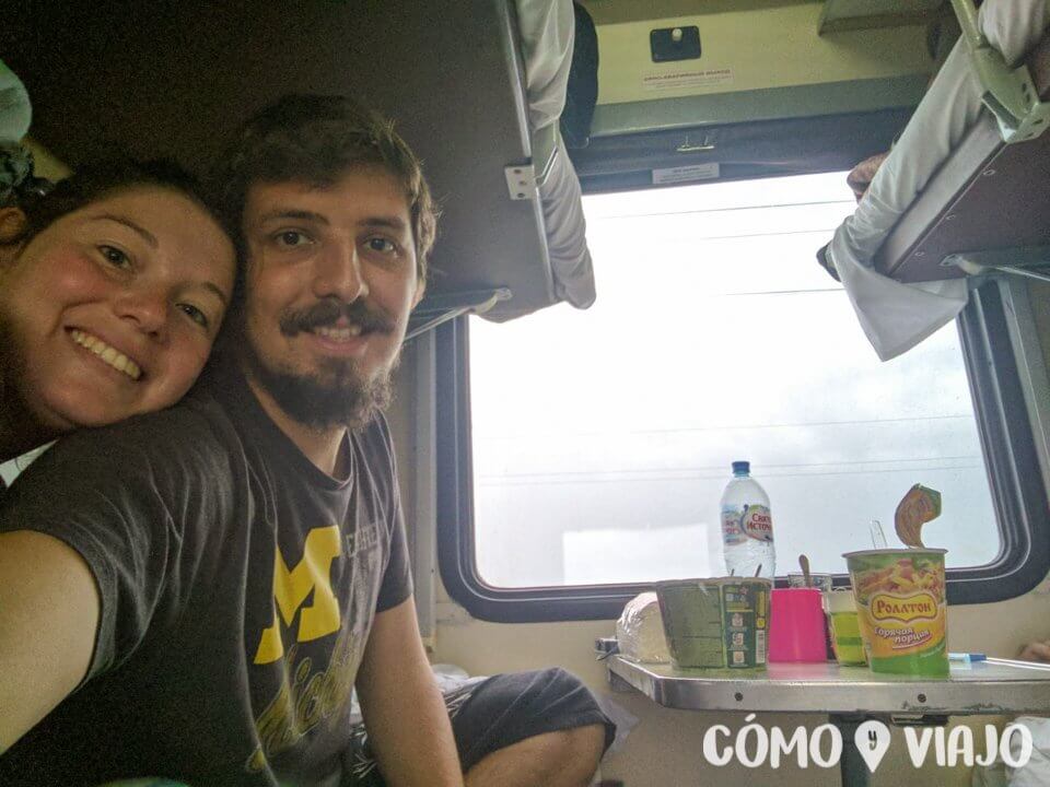 Pasando las horas dentro del tren Transiberiano