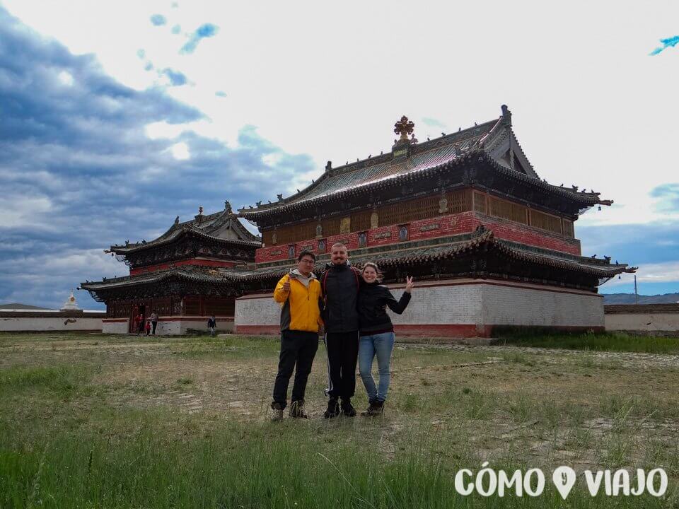 En un monasterio, uno de los lugares de Mongolia para conocer