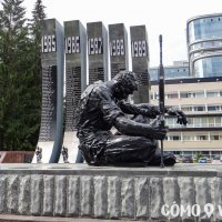 Monumento Black Tulip en Ekaterimburgo