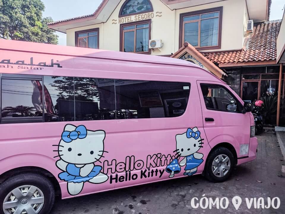 viajar en van en Indonesia